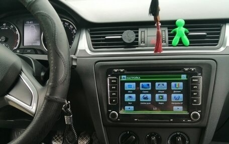 Skoda Rapid I, 2014 год, 1 050 000 рублей, 13 фотография