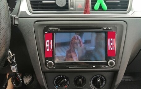 Skoda Rapid I, 2014 год, 1 050 000 рублей, 20 фотография