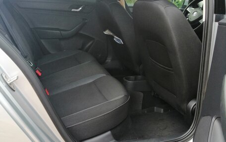 Skoda Rapid I, 2014 год, 1 050 000 рублей, 26 фотография