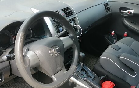 Toyota Corolla, 2011 год, 1 000 000 рублей, 9 фотография