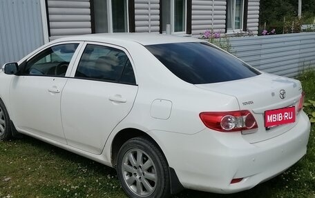 Toyota Corolla, 2011 год, 1 000 000 рублей, 4 фотография