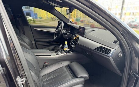 BMW 5 серия, 2019 год, 3 700 000 рублей, 20 фотография