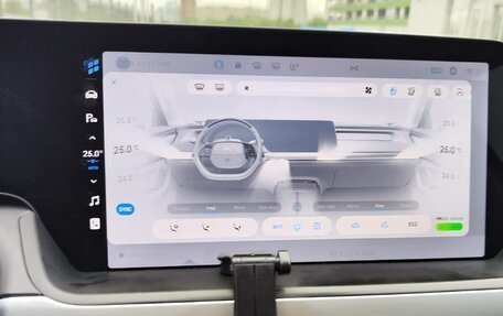 Xpeng P7, 2021 год, 2 980 000 рублей, 9 фотография