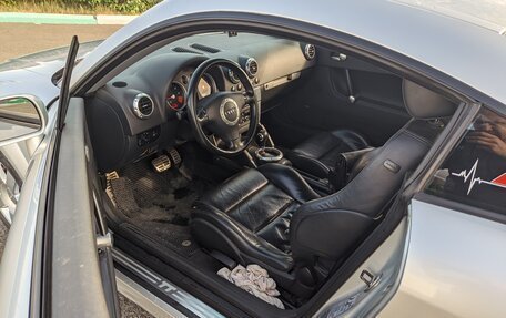 Audi TT, 2004 год, 850 000 рублей, 7 фотография