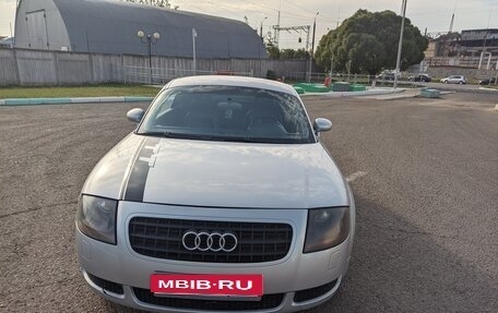 Audi TT, 2004 год, 850 000 рублей, 10 фотография