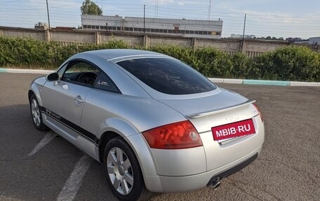 Audi TT, 2004 год, 850 000 рублей, 4 фотография