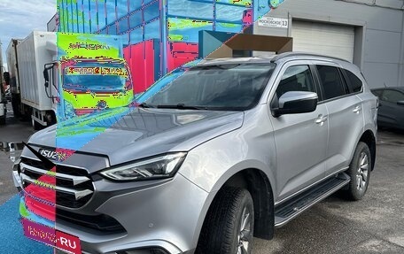 Isuzu MU-X, 2021 год, 5 100 000 рублей, 18 фотография