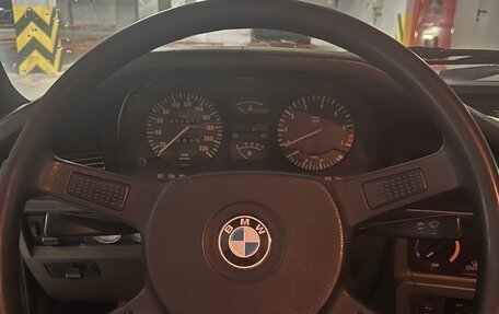 BMW 5 серия, 1983 год, 490 000 рублей, 8 фотография