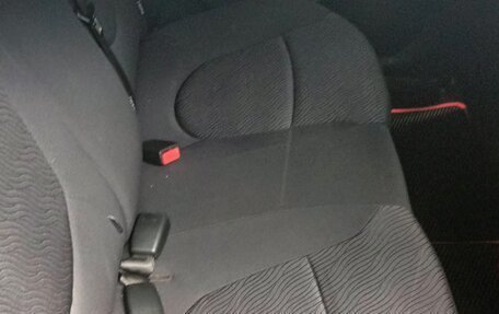 Hyundai Solaris II рестайлинг, 2011 год, 720 000 рублей, 24 фотография