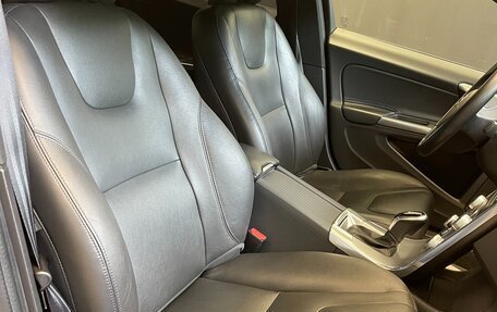Volvo S60 Cross Country, 2016 год, 2 050 000 рублей, 18 фотография