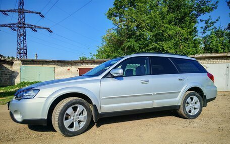 Subaru Outback III, 2005 год, 1 300 000 рублей, 2 фотография