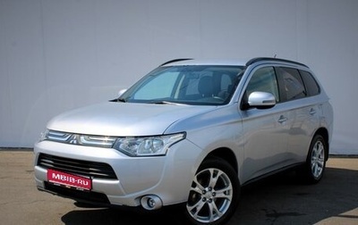 Mitsubishi Outlander III рестайлинг 3, 2013 год, 1 165 000 рублей, 1 фотография