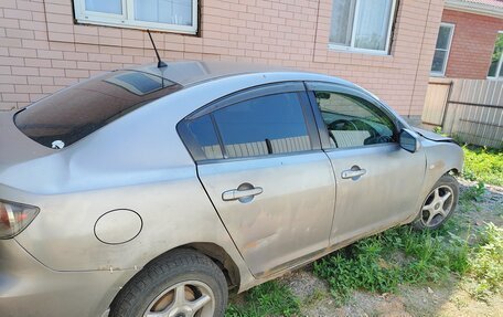 Mazda Axela, 2004 год, 250 000 рублей, 2 фотография