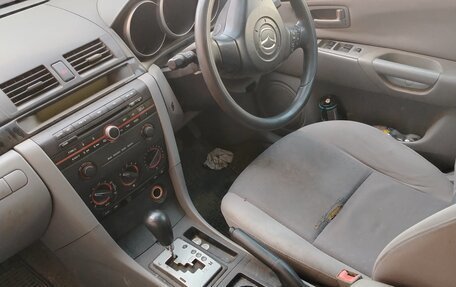 Mazda Axela, 2004 год, 250 000 рублей, 4 фотография