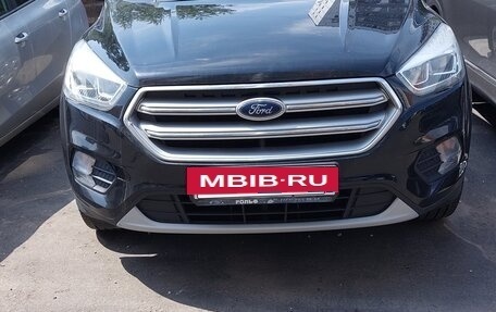 Ford Kuga III, 2018 год, 1 800 000 рублей, 2 фотография