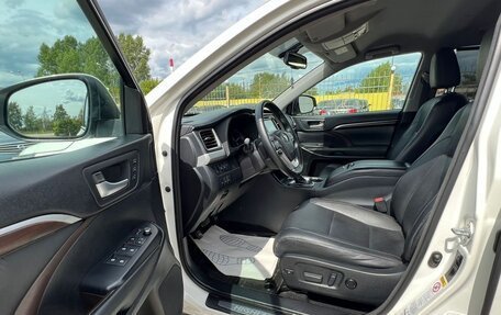 Toyota Highlander III, 2014 год, 2 499 000 рублей, 7 фотография