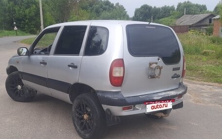 Chevrolet Niva I рестайлинг, 2005 год, 250 000 рублей, 3 фотография