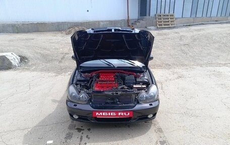 Hyundai Sonata IV рестайлинг, 2005 год, 1 000 000 рублей, 2 фотография