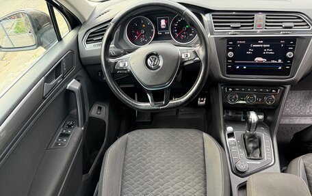 Volkswagen Tiguan II, 2018 год, 2 600 000 рублей, 7 фотография
