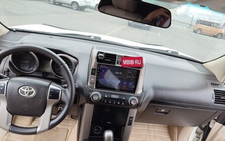 Toyota Land Cruiser Prado 150 рестайлинг 2, 2010 год, 2 450 000 рублей, 20 фотография