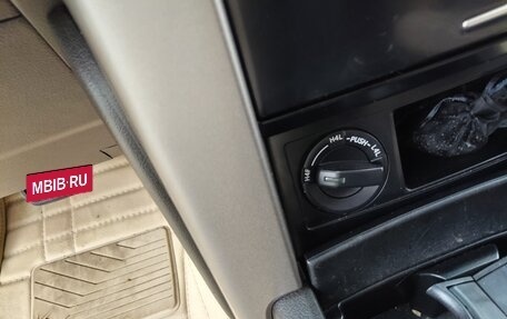 Toyota Land Cruiser Prado 150 рестайлинг 2, 2010 год, 2 450 000 рублей, 19 фотография