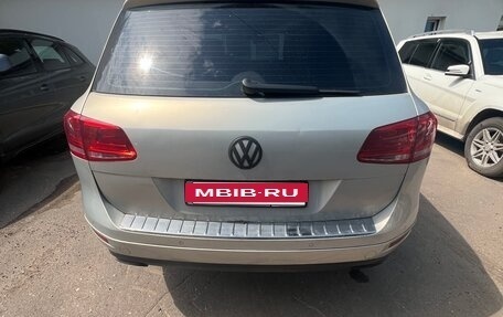 Volkswagen Touareg III, 2011 год, 1 350 000 рублей, 7 фотография