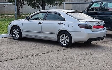 Toyota Camry, 2011 год, 1 350 000 рублей, 2 фотография