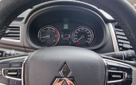 Mitsubishi L200 IV рестайлинг, 2017 год, 2 750 000 рублей, 7 фотография