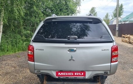 Mitsubishi L200 IV рестайлинг, 2017 год, 2 750 000 рублей, 3 фотография