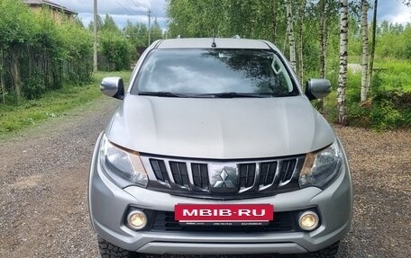 Mitsubishi L200 IV рестайлинг, 2017 год, 2 750 000 рублей, 4 фотография