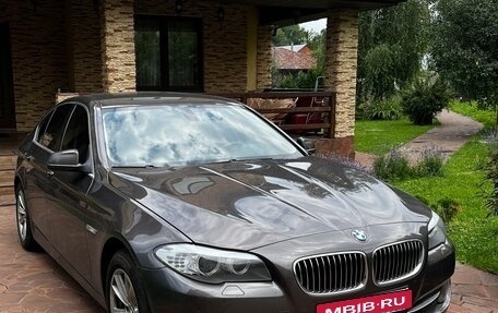 BMW 5 серия, 2012 год, 1 750 000 рублей, 2 фотография