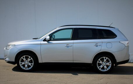 Mitsubishi Outlander III рестайлинг 3, 2013 год, 1 165 000 рублей, 8 фотография