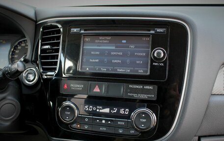 Mitsubishi Outlander III рестайлинг 3, 2013 год, 1 165 000 рублей, 16 фотография