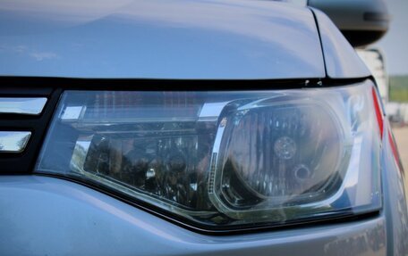 Mitsubishi Outlander III рестайлинг 3, 2013 год, 1 165 000 рублей, 19 фотография
