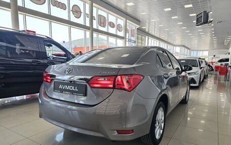 Toyota Corolla, 2015 год, 1 475 000 рублей, 9 фотография