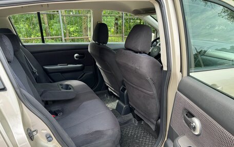 Nissan Tiida, 2010 год, 830 000 рублей, 16 фотография