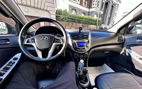Hyundai Solaris II рестайлинг, 2013 год, 699 900 рублей, 25 фотография