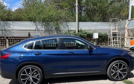 BMW X4, 2018 год, 5 500 000 рублей, 3 фотография