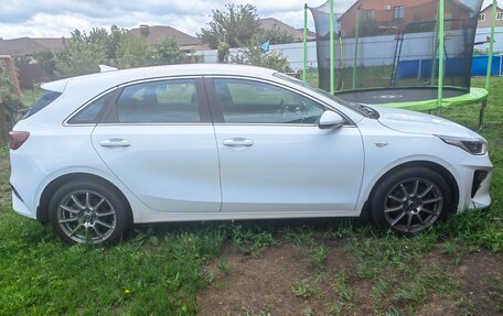 KIA cee'd III, 2020 год, 1 600 000 рублей, 12 фотография