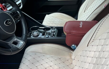 KIA K5, 2021 год, 3 300 000 рублей, 20 фотография