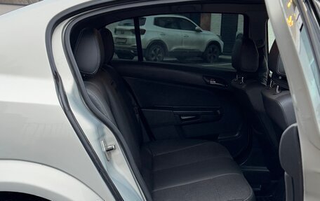 Opel Astra H, 2010 год, 550 000 рублей, 17 фотография