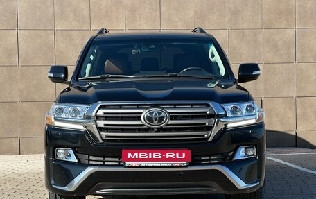 Toyota Land Cruiser 200, 2016 год, 7 200 000 рублей, 2 фотография