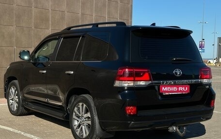 Toyota Land Cruiser 200, 2016 год, 7 200 000 рублей, 6 фотография