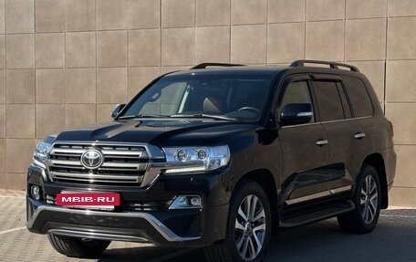Toyota Land Cruiser 200, 2016 год, 7 200 000 рублей, 3 фотография