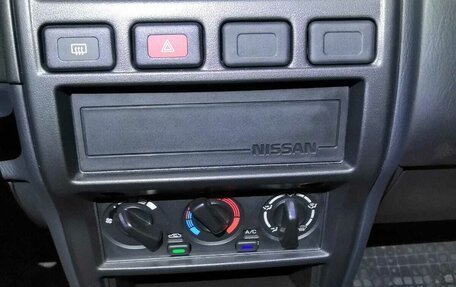 Nissan Almera, 1999 год, 2 000 000 рублей, 8 фотография