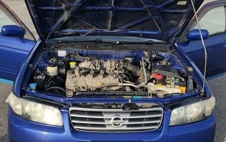 Nissan Avenir II, 2004 год, 430 000 рублей, 26 фотография