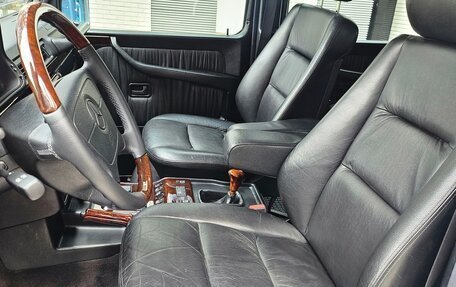 Mercedes-Benz G-Класс W463 рестайлинг _ii, 1999 год, 6 000 000 рублей, 11 фотография