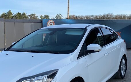 Ford Focus III, 2012 год, 1 090 000 рублей, 2 фотография