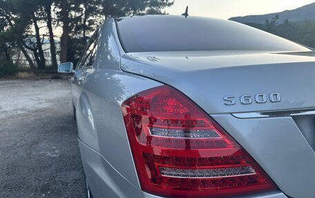 Mercedes-Benz S-Класс, 2006 год, 1 250 000 рублей, 2 фотография