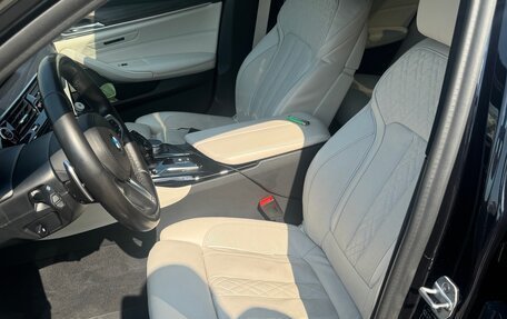 BMW 5 серия, 2019 год, 4 300 000 рублей, 5 фотография